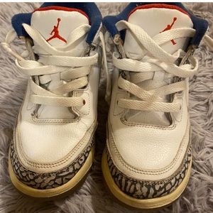 Jordan 3 “true blue”